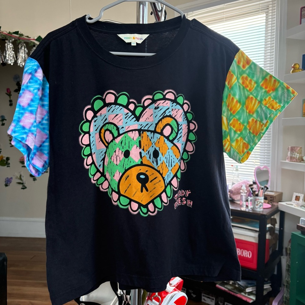 Teddy Fresh x Gentle Thrills collab t-shirt